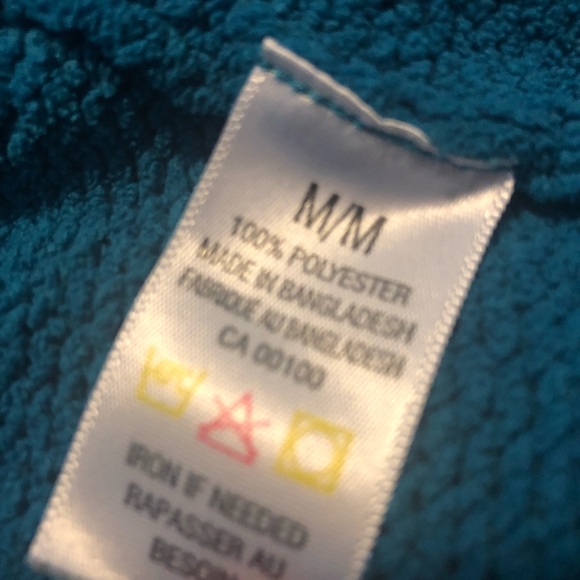 Carol Reed. Ladies M teal sweater - Picture 6 of 6